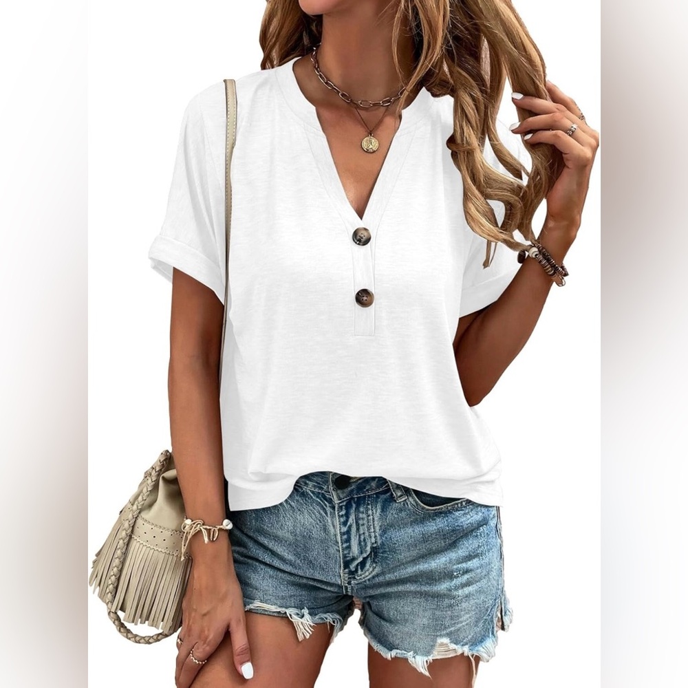 NWOT V-Neck Short Sleeve Button Down T-Shirt | Medium